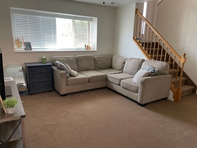 Photo - North Orem 2 bedroom/1 bath apartment Unit 833 (TH)
