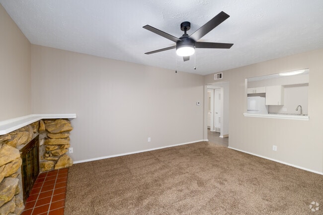 1BR, 1BA - 800SF - Living and Dining Area - Cedar Heights