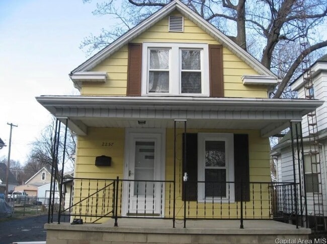 Building Photo - 2257 S 10th St