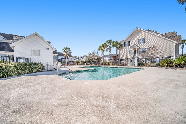 Photo - 318 Lanyard St