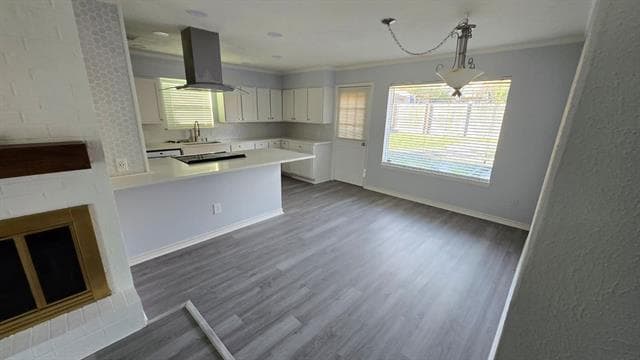 Photo - 505 Storrs St