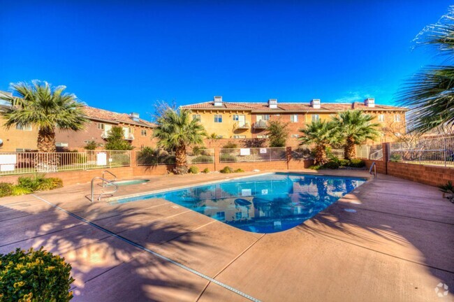 Building Photo - Pet Friendly 2 Bedroom 2 Bathroom Condo. Unit B6
