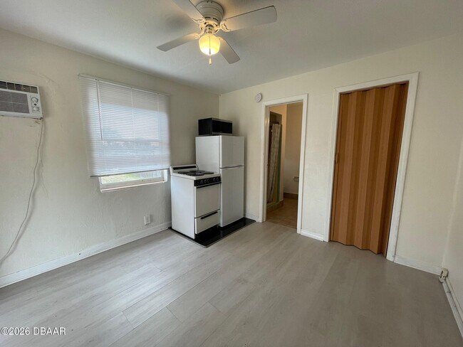 Photo - 3226 S Atlantic Ave Unit 5