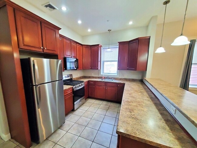 Photo - 37 Central Square Unidad 37B