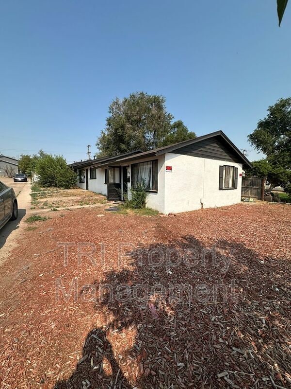Photo - 2009 4th Ave