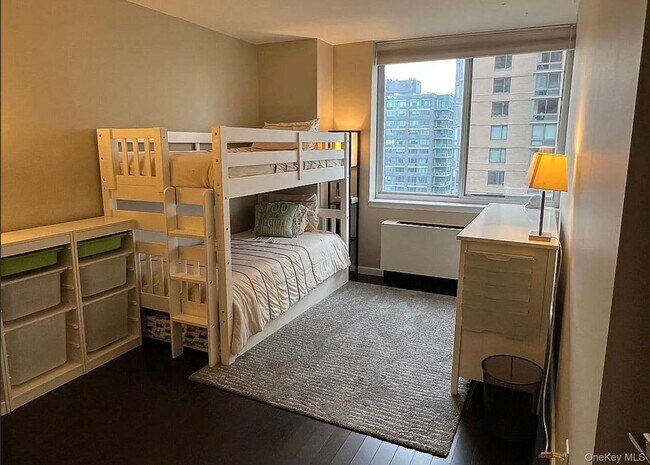 Photo - 4-74-74 48th Ave Unidad 28C