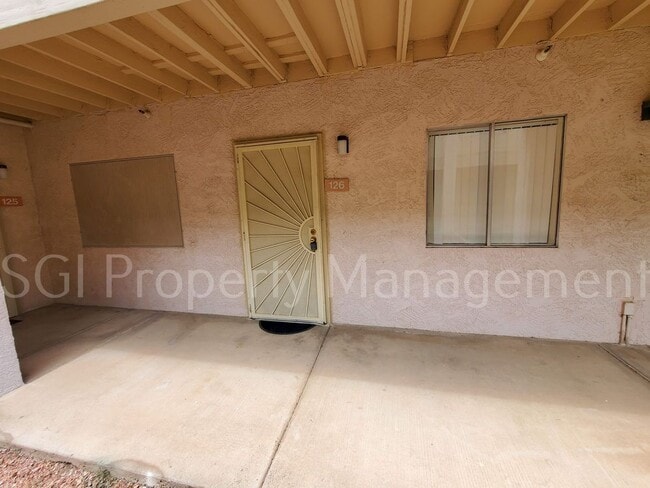 Photo - 12123 W Bell Rd Unidad 126 Rental
