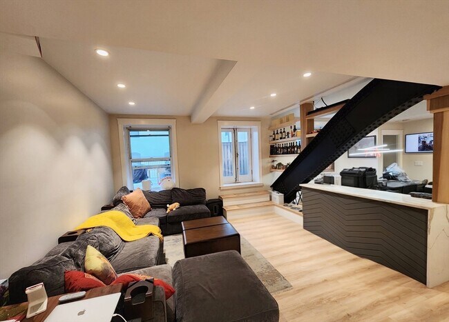 Photo - 416 Commonwealth Ave Unit 408