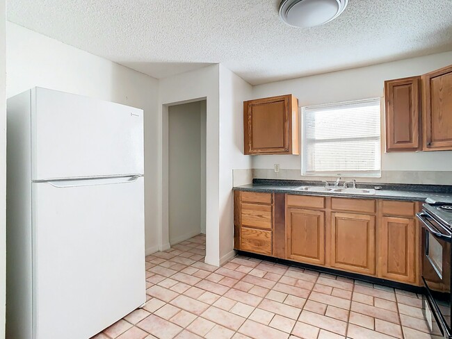 Photo - 712 E Floribraska Ave Condo Unit D