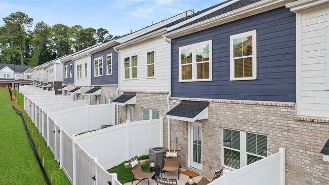 Photo - The Rosemoor