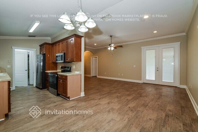 Photo - 170 Newbern Cir