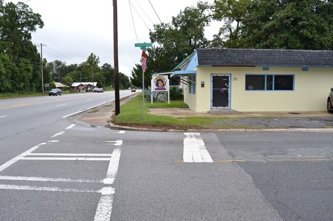 Photo - 1021 South Georgia Parkway