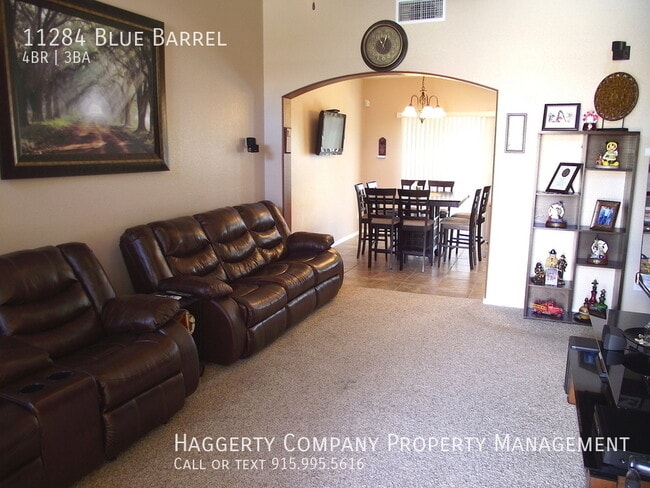 Photo - 11284 Blue Barrel St