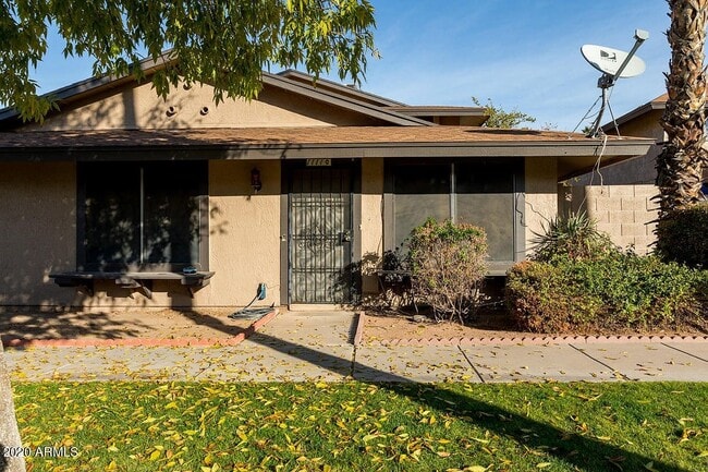 Building Photo - 1111 N 84th Pl