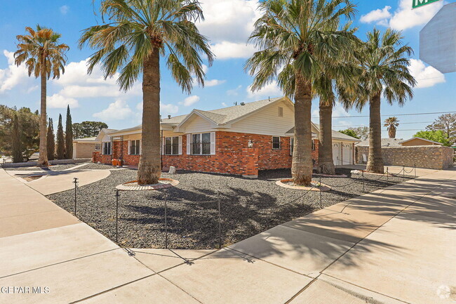 Building Photo - 9000 McCabe Dr Rental