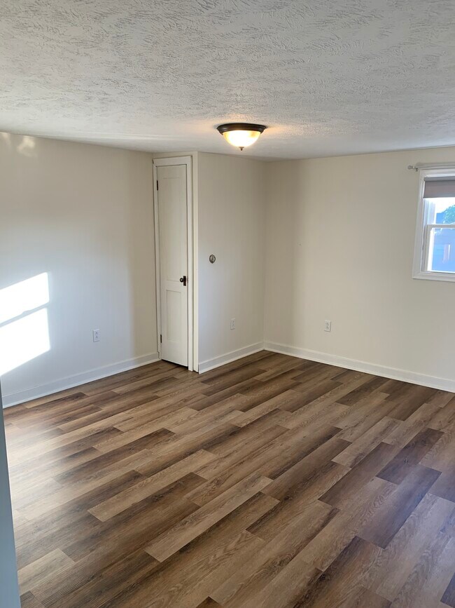 Photo - 346 Tyler Ave Unit Half