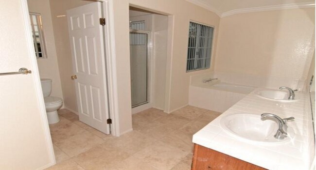 Photo - Beautiful 2 Story Single Family Home, Peac...