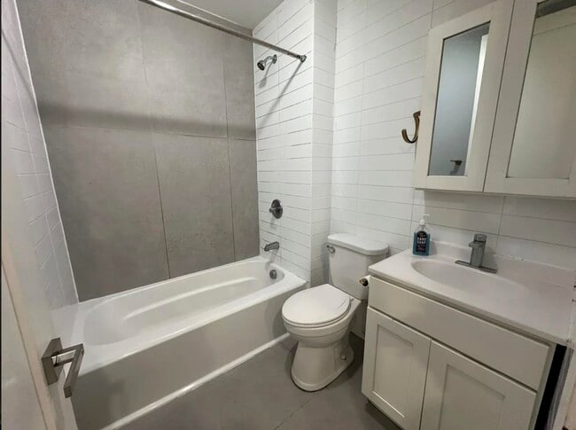 Photo - 1019 West Side Ave