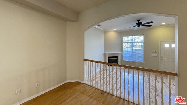 Building Photo - 5730 S Glennie Ln Unit B