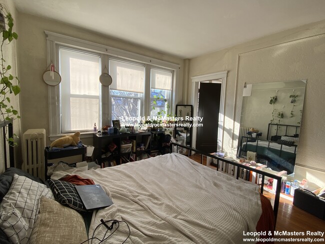 Photo - 25 Linden St