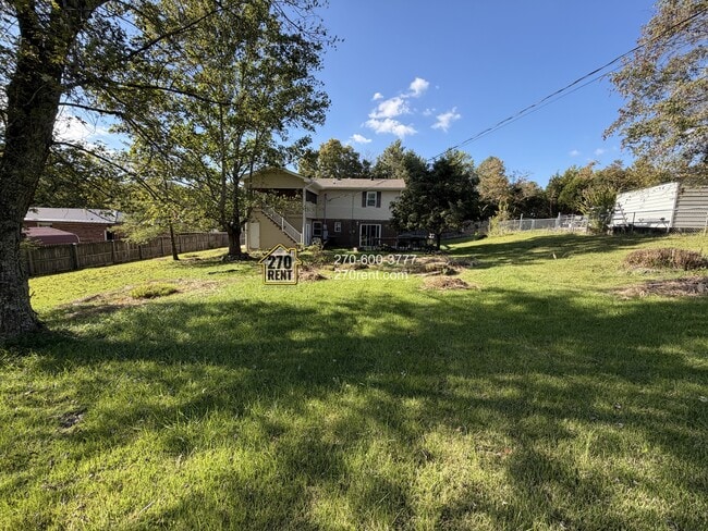 Photo - 2600 Northern Rd