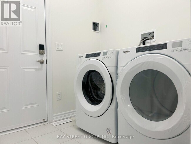 Photo - 1130 Thompson Dr