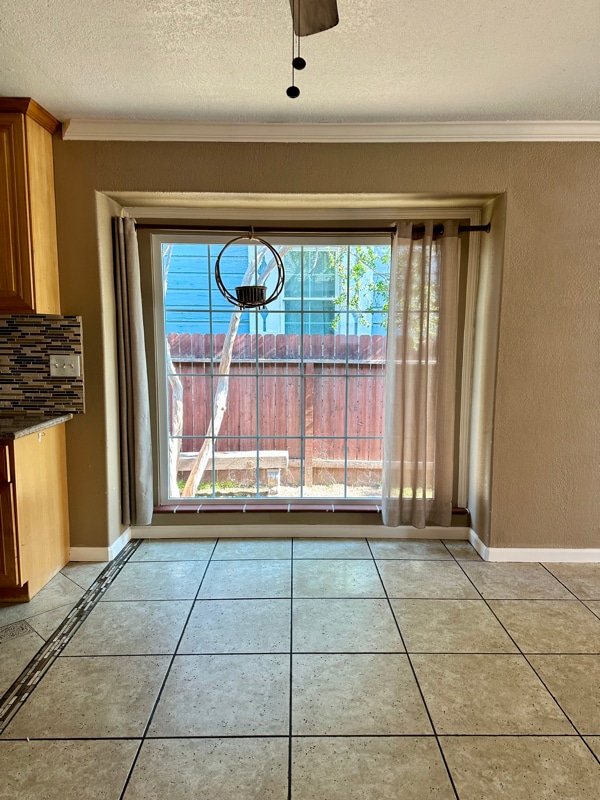 Photo - 1421 E Olive Ave