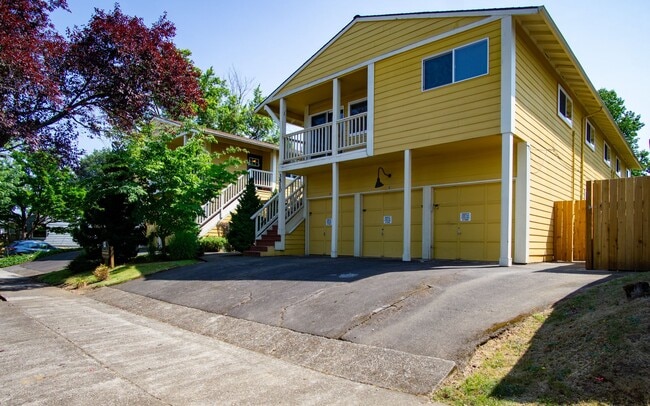 Building Photo - 3510 SE 15th Ave Unit 3510-5