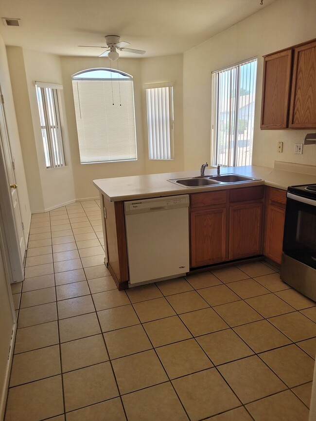 Photo - 8817 N 65th Dr