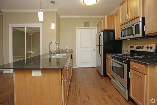 Lyndale Plaza Apartments