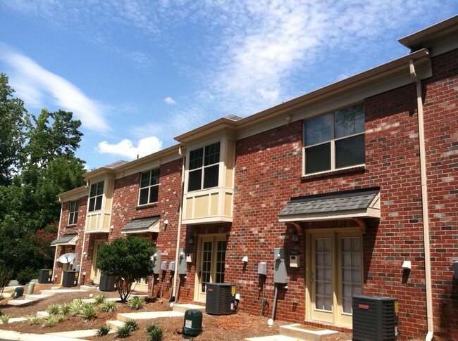 Building Photo - 5314 Park Road Unit 5314 Rental
