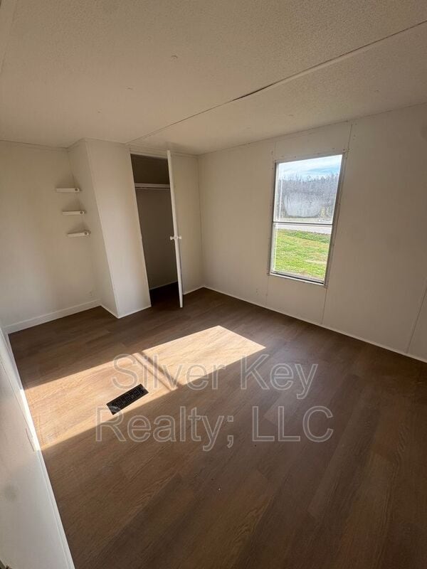 Photo - 3631-3637 Sweetwater Vonore Road