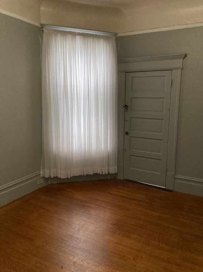 Photo - 433 14th St Unit 2-4