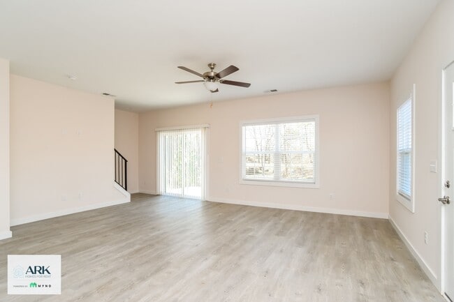 Photo - 169 Ruthaven Dr