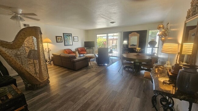 Photo - Well Maintained Camarillo Condo with 2 Bedrooms & 2 Full Bathrooms Including Laminate Flooring