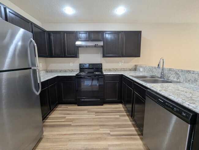 Photo - LIMITED TIME SPECIALS - WASHER/DRYER Suppl...