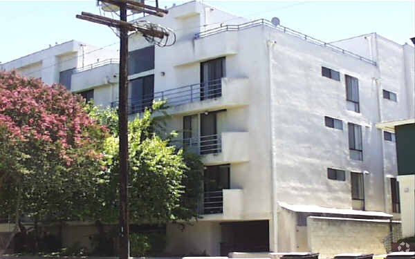 Copperfield Apartments - Copperfield Apartments