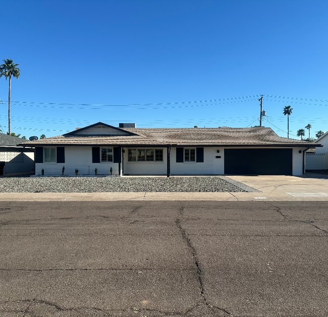 Photo - 8325 E Angus Dr