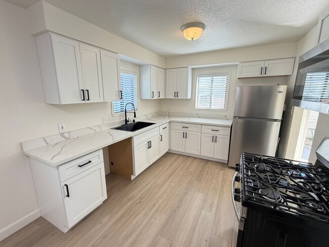 Photo - 224 Eden St