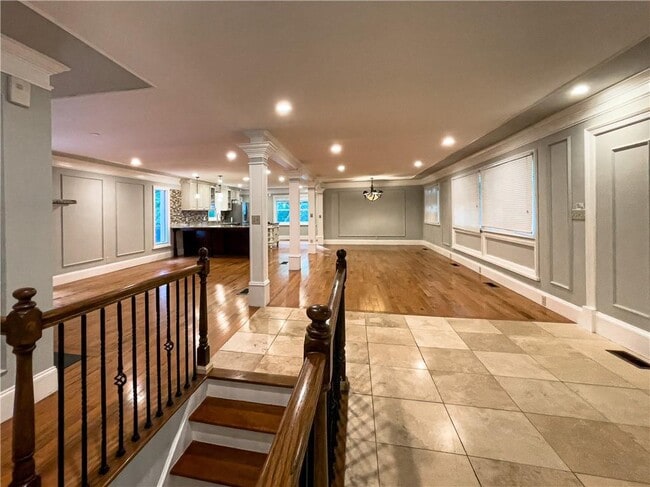 Photo - 3115 Brookview Rd