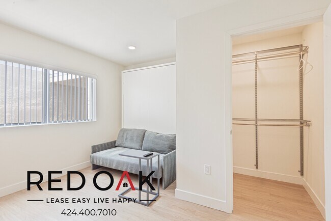 Photo - ~$275 OFF Each Month~ Welcoming Private Be... Unidad 164B