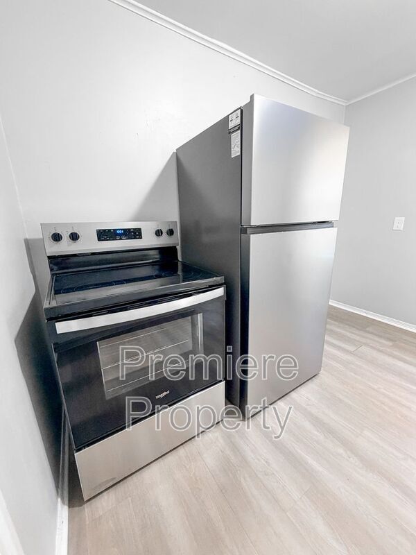 Photo - 1537 S Willow Ave