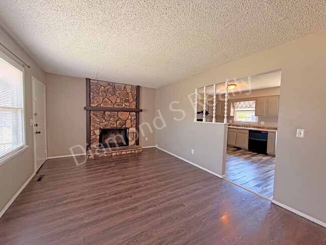 Photo - 1006 W Edgewood St Unit A