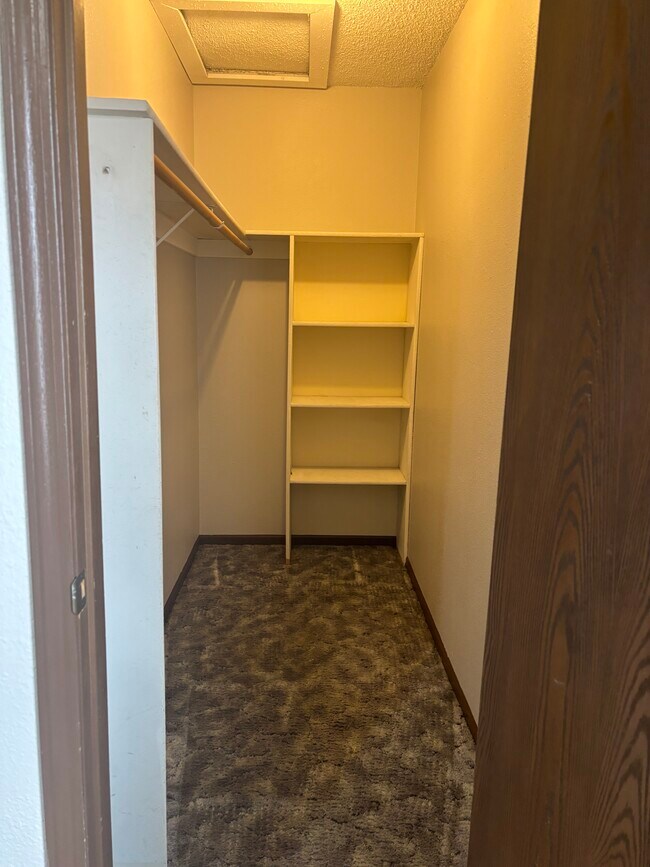 Photo - Bonner Springs Apartment Complex Unit 117B