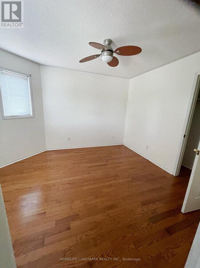 Photo - 53 Brown St