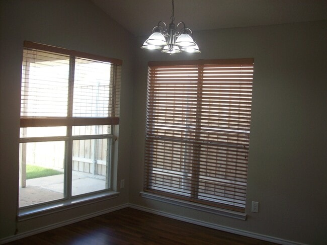 Photo - Great Home in Frenship School District