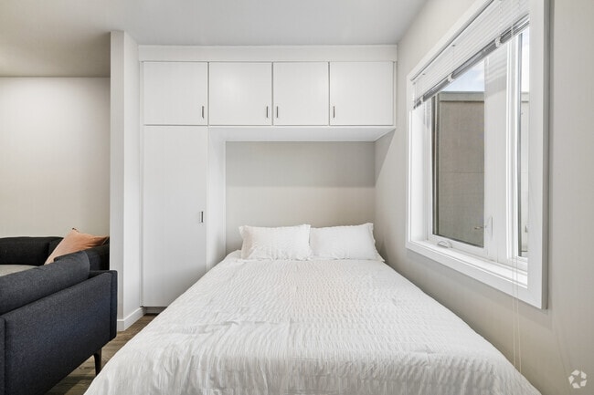 Studio - 415SF - Living Room