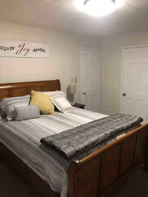 Photo - 310 E 2nd St Unit Carriage house