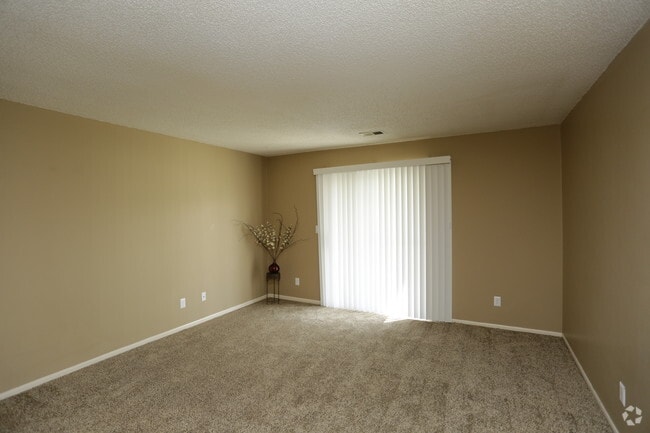 1 dormitorio - Spring Hill Plaza Apartments