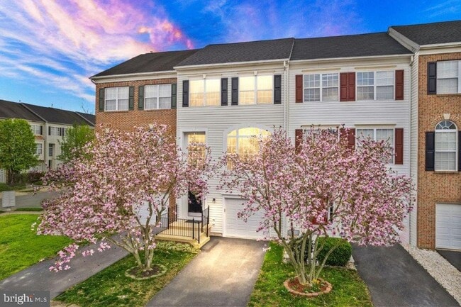 Photo - 10136 Pale Rose Loop Townhome